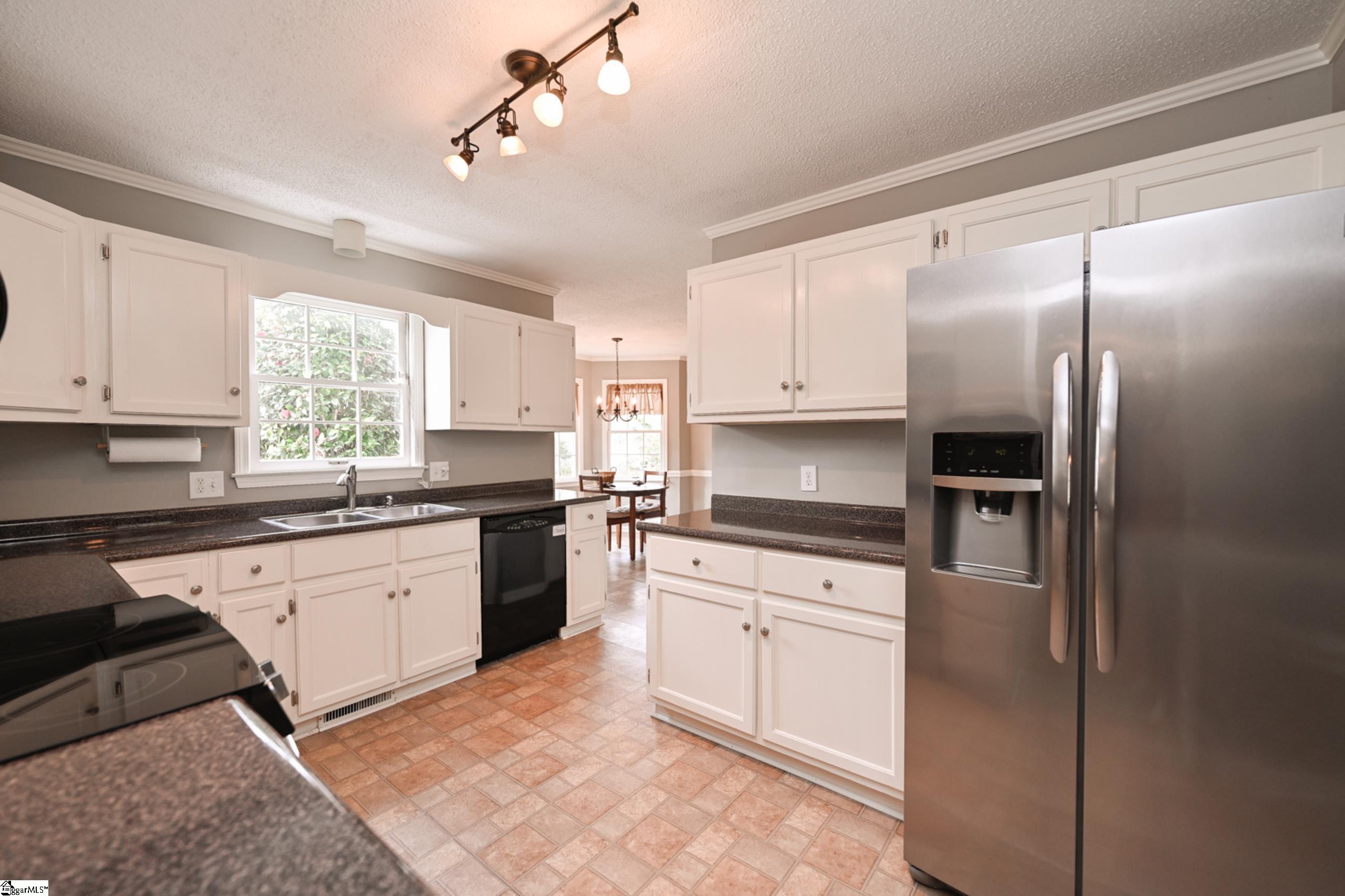 104 Wellington Road Easley, SC 29642 - Photo 10 of 33 Gallery Image 10