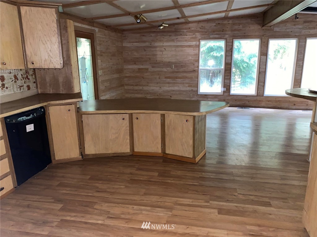 16984 Wood Road Bow, WA 98232 - Photo 7 of 40 Gallery Image 7