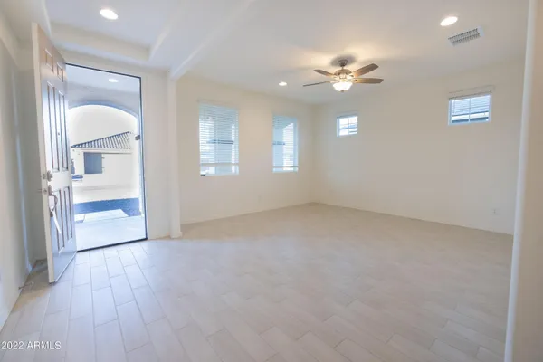 $2,699 | 8437 West Medlock Drive, Glendale, AZ 85305