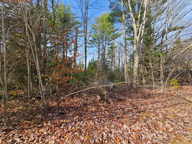 $279,000 | 1 Main Street, Palmyra, ME 04965