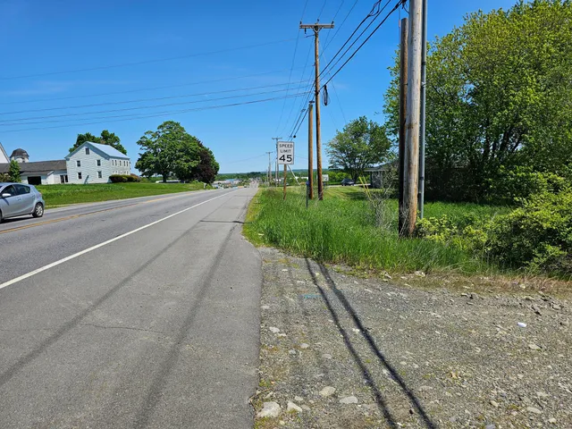 $279,000 | 1 Main Street, Palmyra, ME 04965