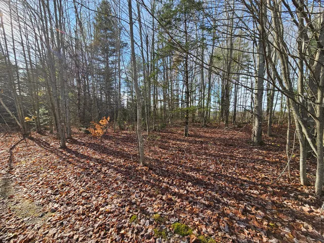 $279,000 | 1 Main Street, Palmyra, ME 04965