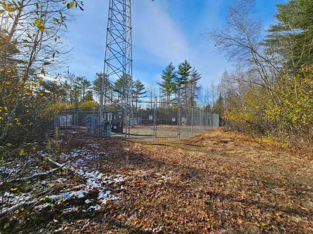 $279,000 | 1 Main Street, Palmyra, ME 04965