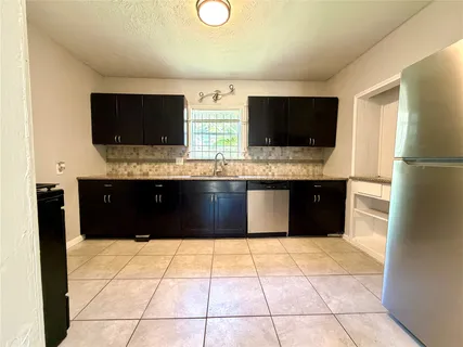 $1,199 | 7120 Goforth Street, Houston, TX 77021