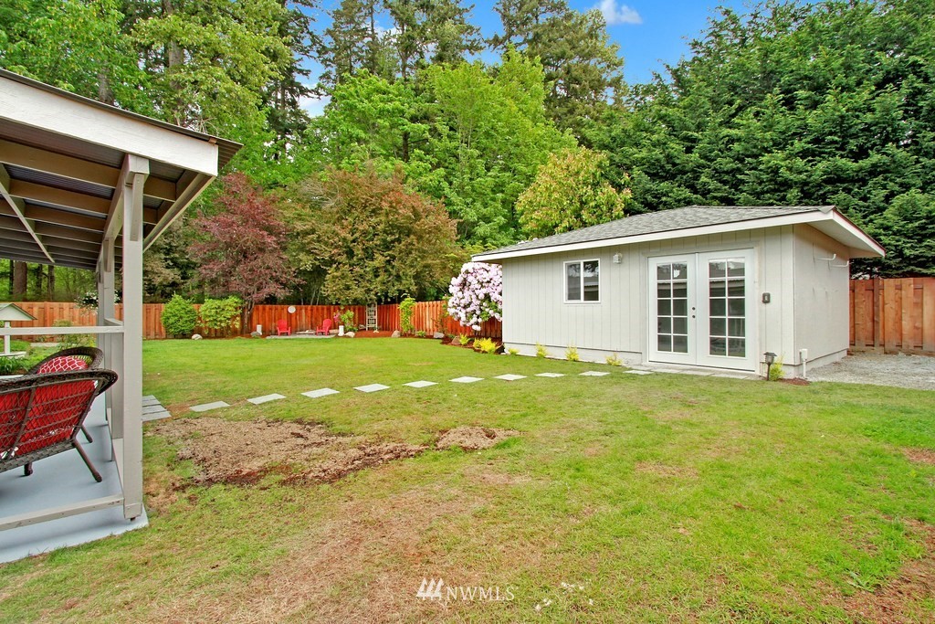 11012 148th Avenue Southeast Renton, WA 98059 - Photo 15 of 18 Gallery Image 15