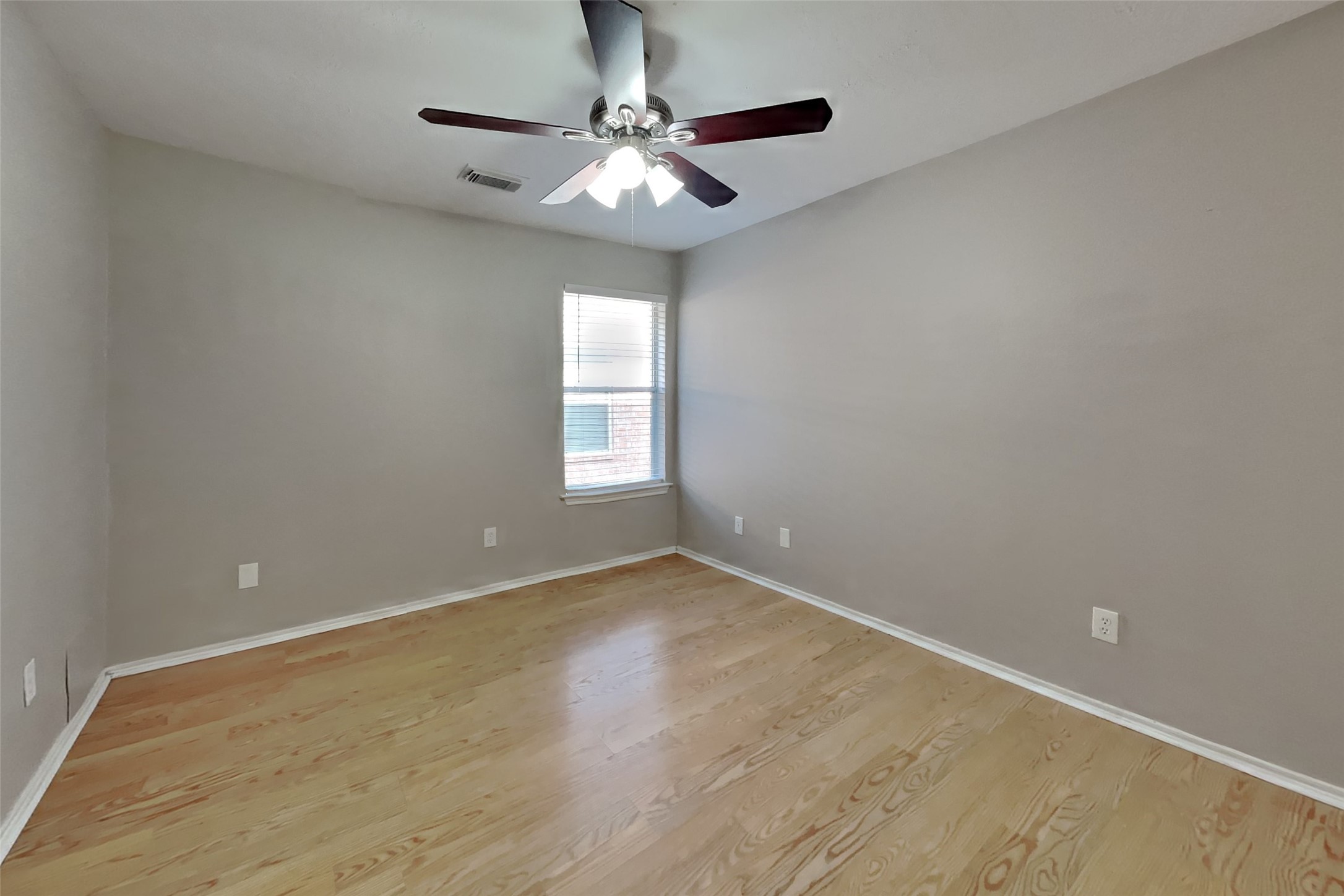 2311 Rendale Court Spring, TX 77388 - Photo 11 of 19