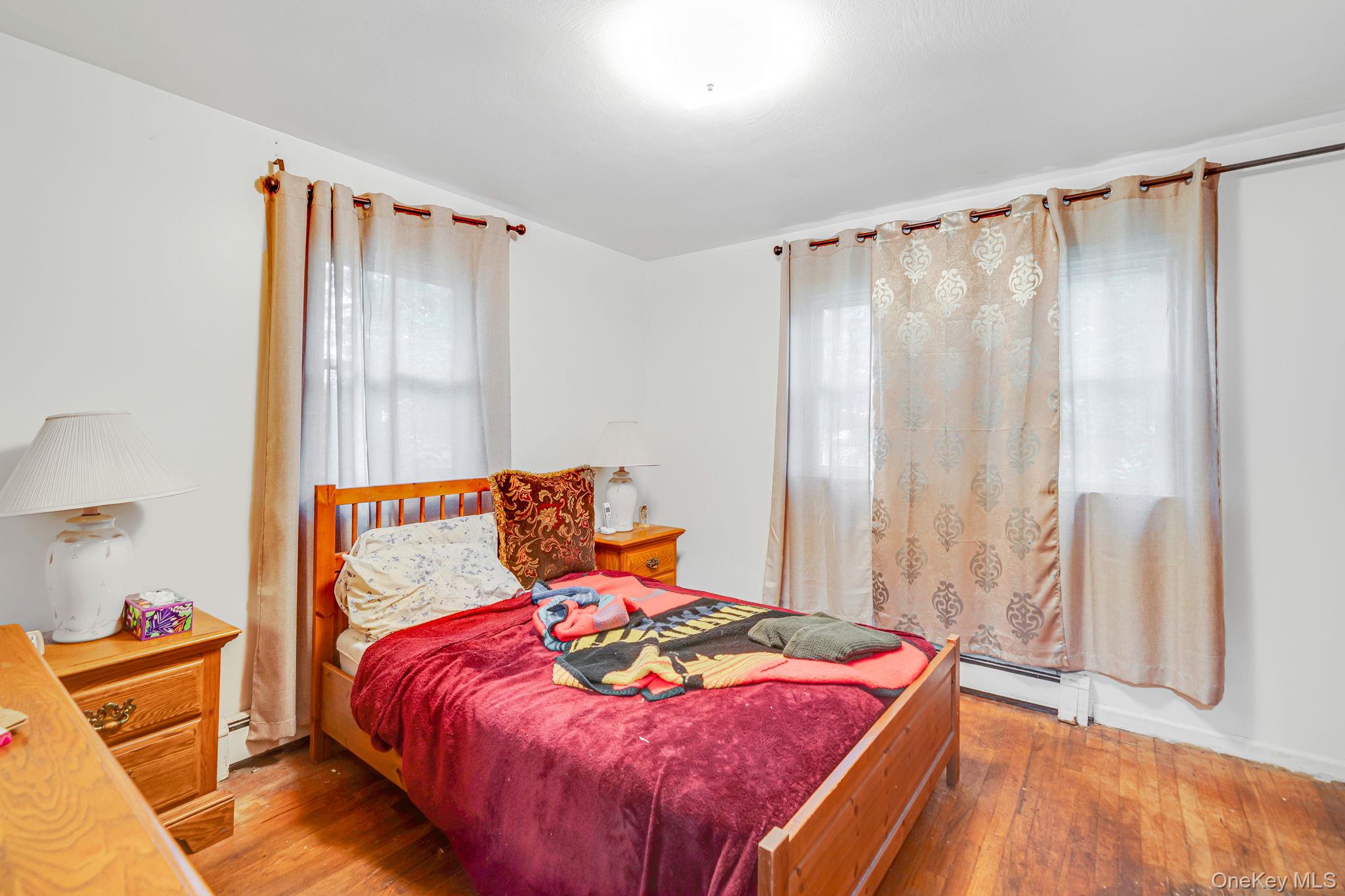287 Munsell Road Patchogue, NY 11772 - Photo 10 of 21