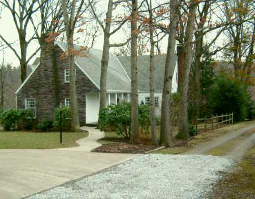 107 Boone Road Trafford, PA 15085 - Photo 1 of 8 Exterior Front.