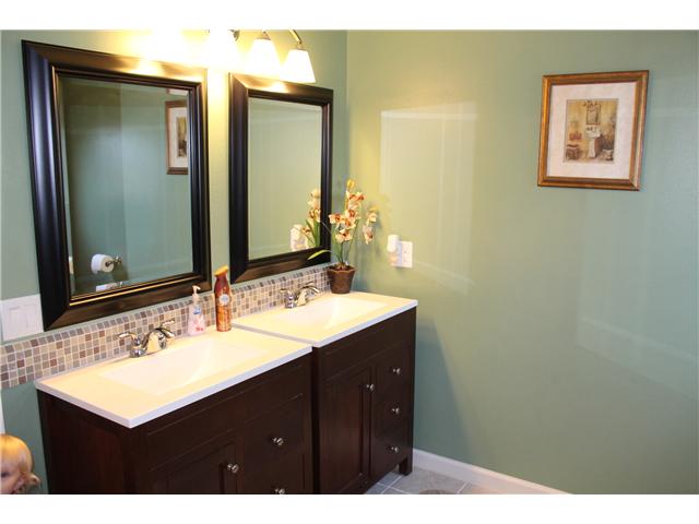 28536 Sunset Road Valley Center, CA 92082 - Photo 5 of 20