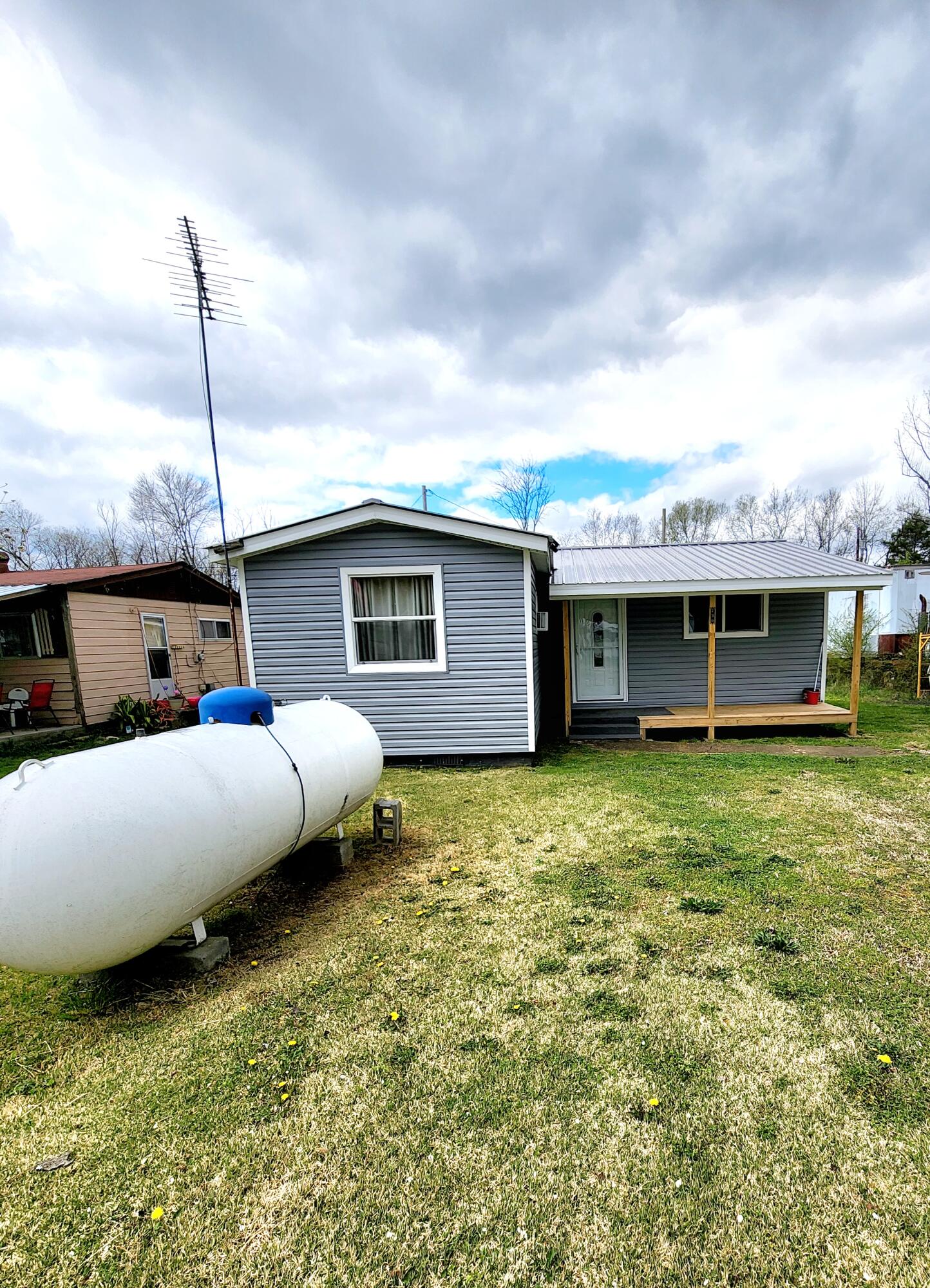 730 East Hills Road Jasper, TN 37347 - Photo 3 of 24 20220331_131037