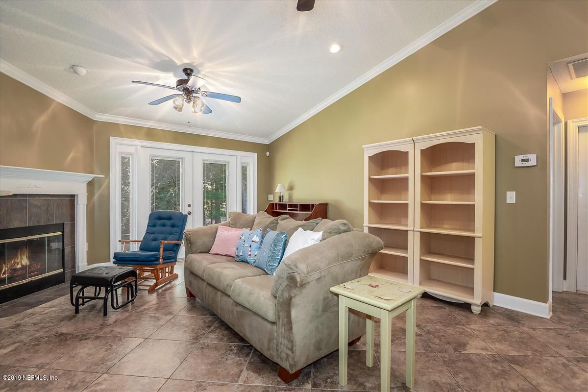 3420 Loretto Road Jacksonville, FL 32223 - Photo 10 of 19 08-Family Room