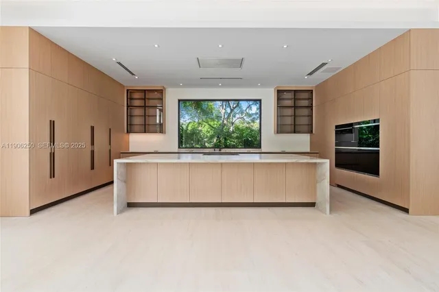 $17,000,000 | 9400 Southwest 60th Court, Pinecrest, FL 33156