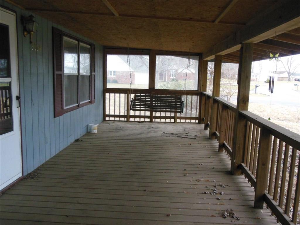 9924 South Randall Road Columbus, IN 47201 - Photo 7 of 17 Gallery Image 7