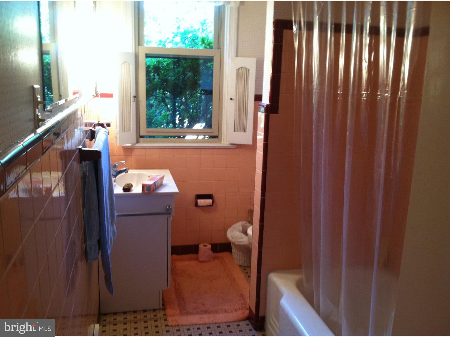 1439 Stephen Road Abington, PA 19046 - Photo 10 of 15 Gallery Image 10