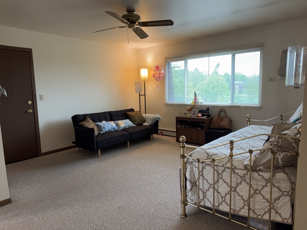 1253 Getzelman Drive, Unit 2N Elgin, IL 60123 - Photo 3 of 12