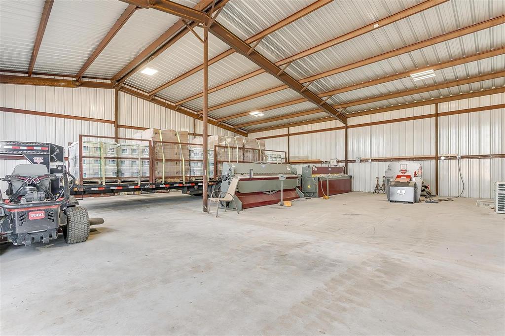 4163 Farm To Market Road 730 North Decatur, TX 76234 - Photo 34 of 40 Workshop with horse stalls and bunk house or seperate office.