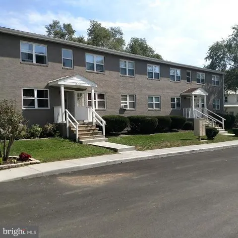 $1,124 | 1704 Roberts Street, Unit 1, Winchester, VA 22601