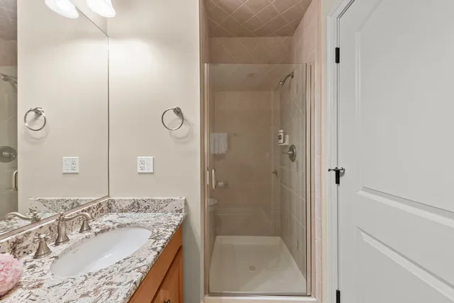 $1,385,000 | 4804 Northcott Avenue, Downers Grove, IL 60515