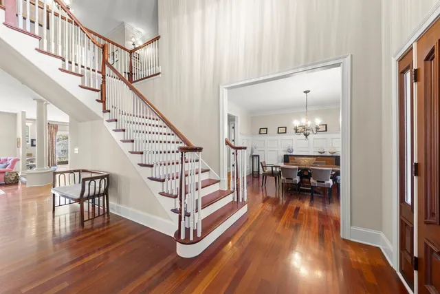 $1,385,000 | 4804 Northcott Avenue, Downers Grove, IL 60515