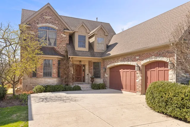 $1,385,000 | 4804 Northcott Avenue, Downers Grove, IL 60515