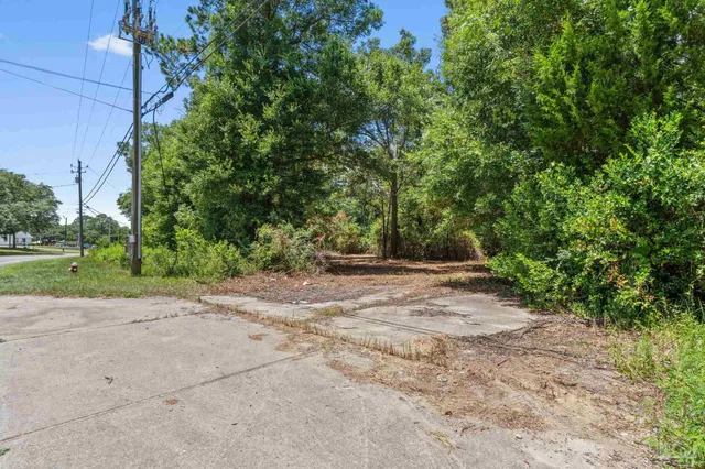 $335,000 | 10950 Lillian Highway, Pensacola, FL 32506