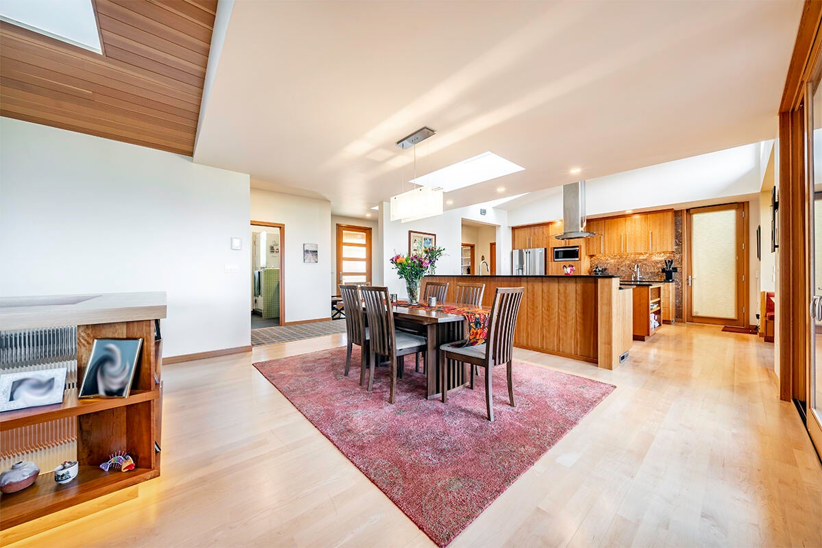 4220 Falcon Ridge Terrace Medford, OR 97504 - Photo 17 of 47 DSC08800-HDR