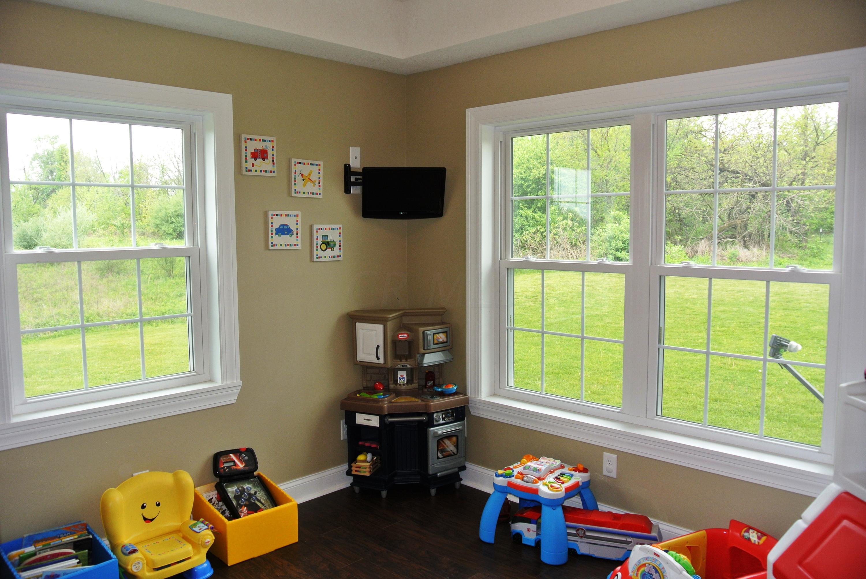 126 Williamson Road Southwest Pataskala, OH 43062 - Photo 15 of 41 Gallery Image 15