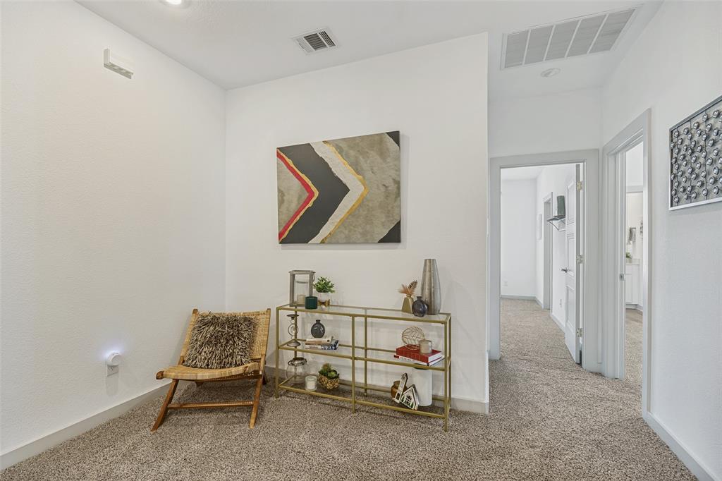 1650 Jessica Lane Allen, TX 75002 - Photo 17 of 25 a living room with furniture