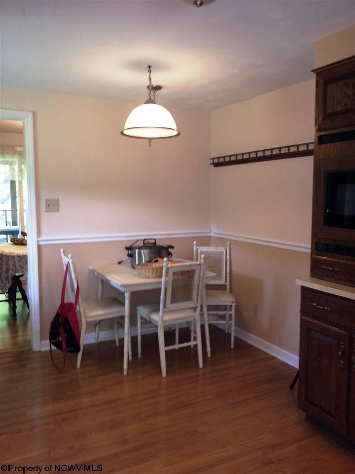 1701 Country Club Road Fairmont, WV 26554 - Photo 8 of 20 Gallery Image 8