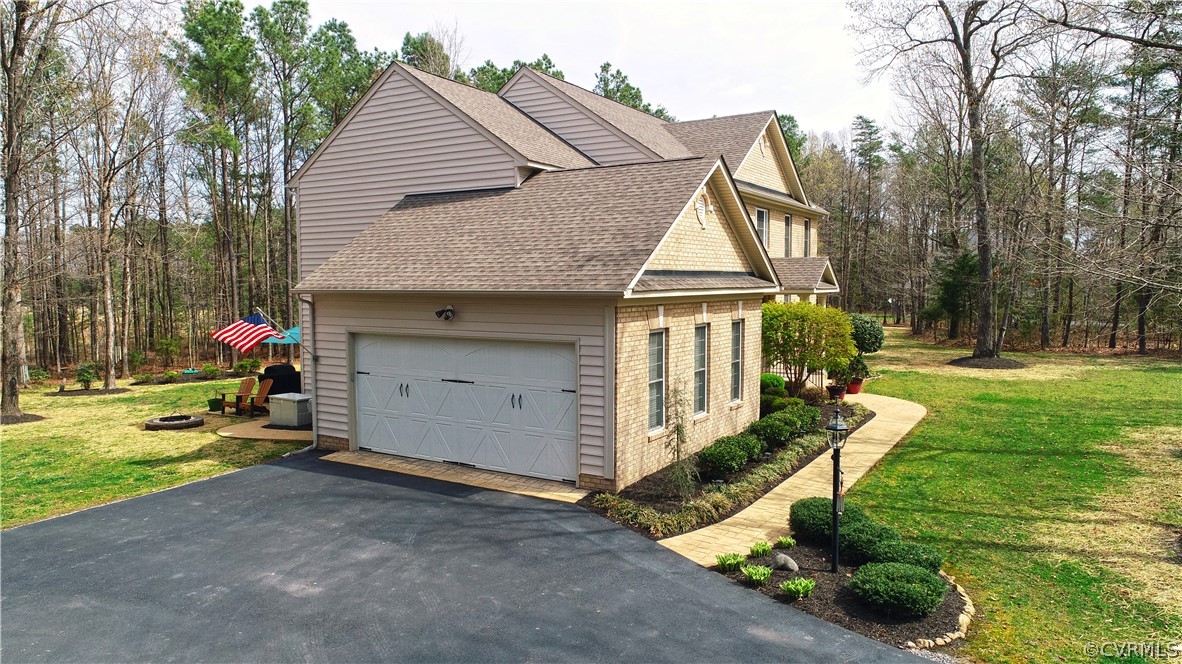 14028 Redhills Road Beaverdam, VA 23015 - Photo 4 of 32