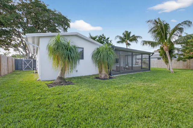 $7,500 | 513 Lindell Boulevard, Delray Beach, FL 33444