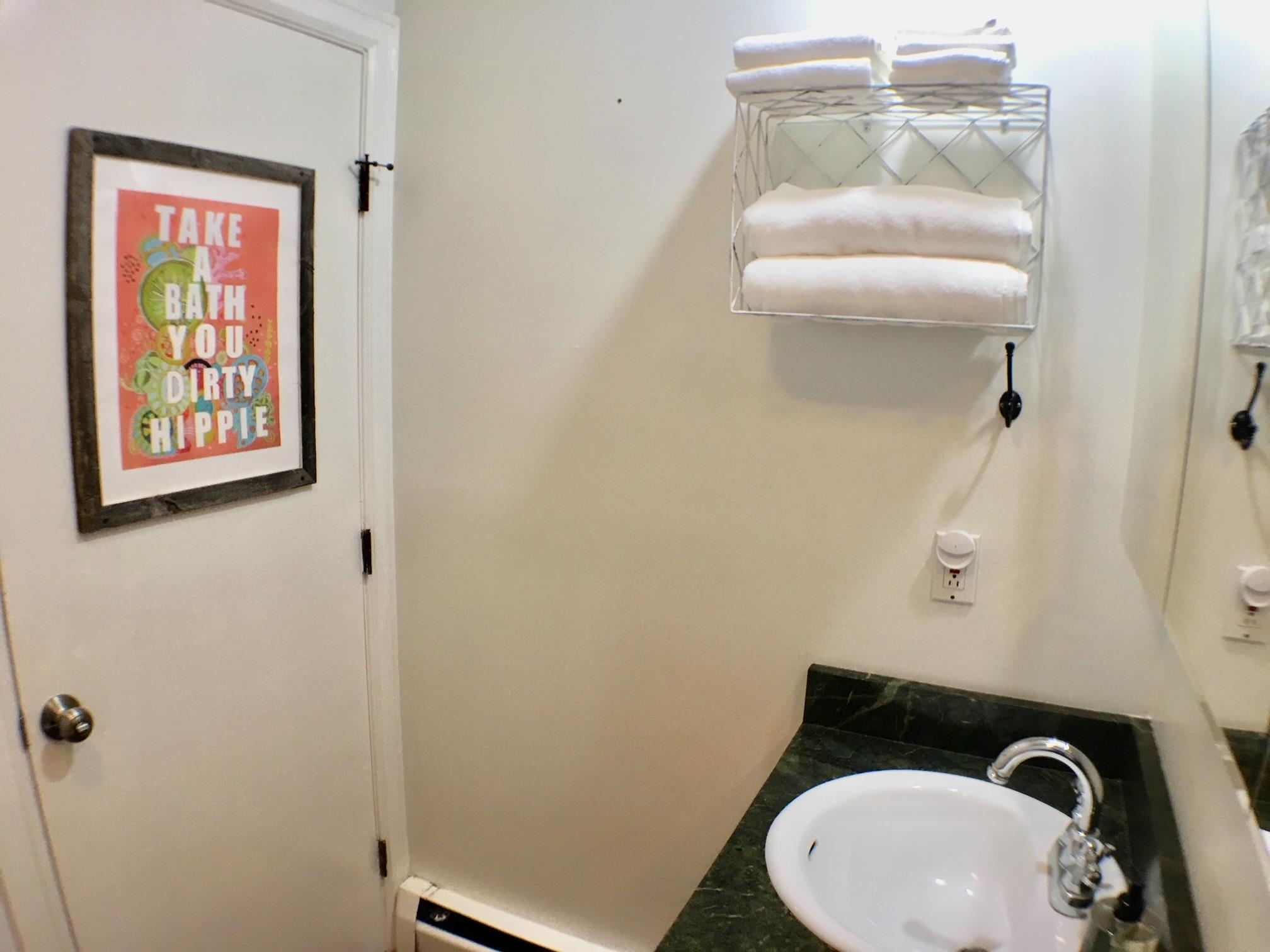 415 Ocean Boulevard, Unit 306 Hampton, NH 03842 - Photo 8 of 12