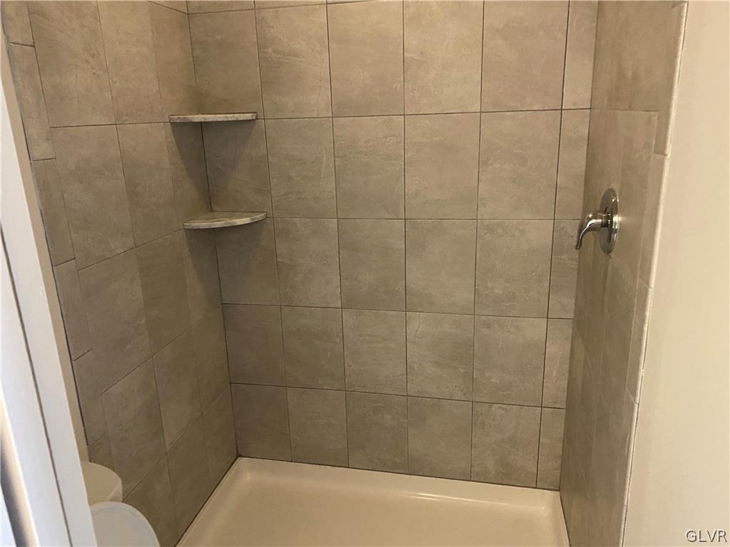 22 Centennial Ridge Drive Telford, PA 18969 - Photo 10 of 16