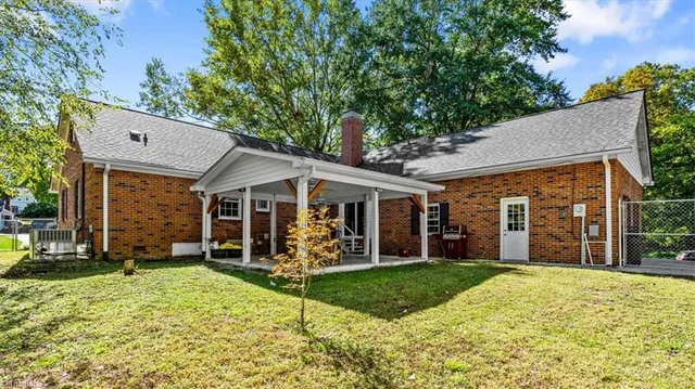 $419,000 | 801 Gretchen Lane, Greensboro, NC 27410