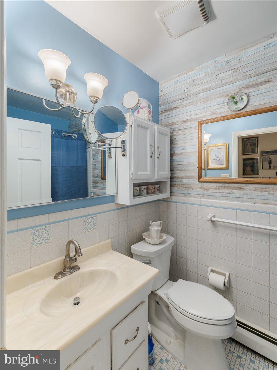 612 Lisa Road Norristown, PA 19403 - Photo 24 of 29 Gallery Image 24