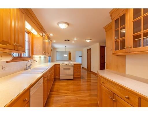 161 Newtown Road Acton, MA 01720 - Photo 8 of 26 Gallery Image 8