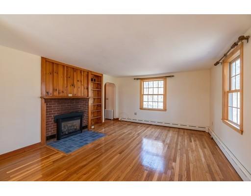 161 Newtown Road Acton, MA 01720 - Photo 10 of 26 Gallery Image 10