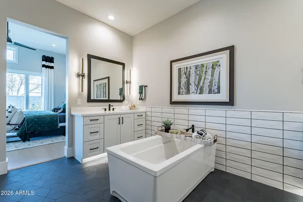 $1,250,000 | 3346 South Stuart Court, Gilbert, AZ 85297