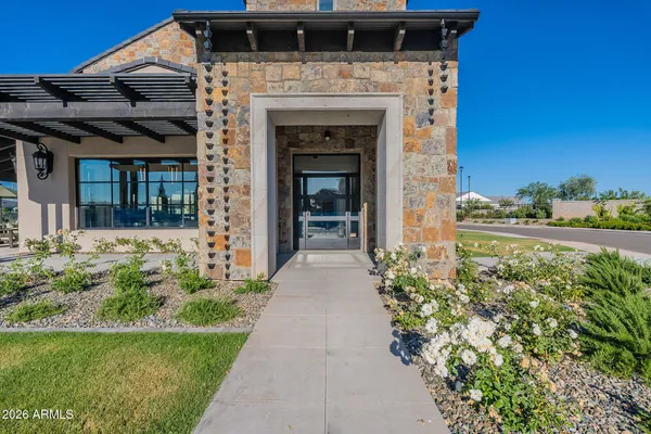 $1,250,000 | 3346 South Stuart Court, Gilbert, AZ 85297