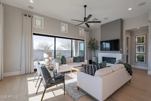 $1,250,000 | 3346 South Stuart Court, Gilbert, AZ 85297