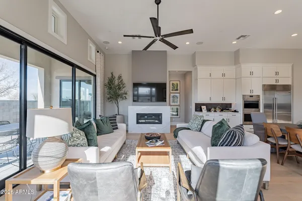 $1,250,000 | 3346 South Stuart Court, Gilbert, AZ 85297