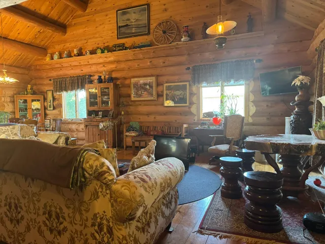 $595,000 | 29633 390th Street, Le Sueur, MN 56058