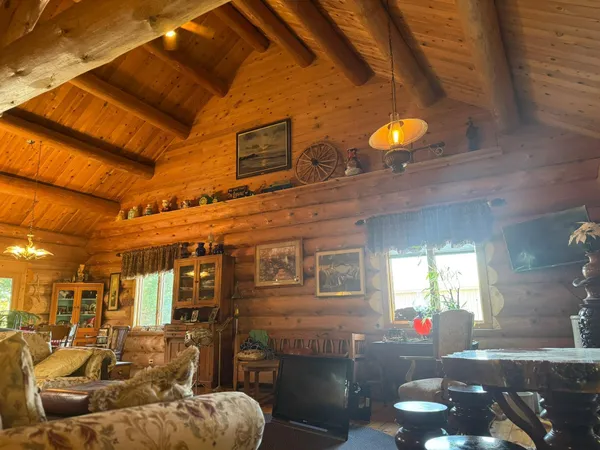 $550,000 | 29633 390th Street, Le Sueur, MN 56058