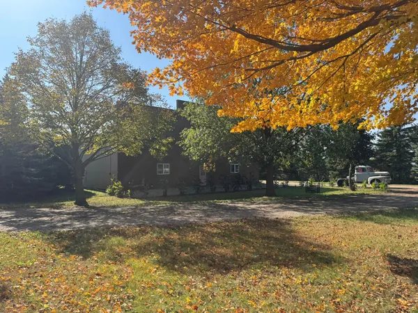 $550,000 | 29633 390th Street, Le Sueur, MN 56058