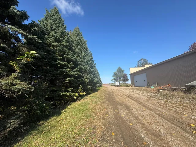 $595,000 | 29633 390th Street, Le Sueur, MN 56058