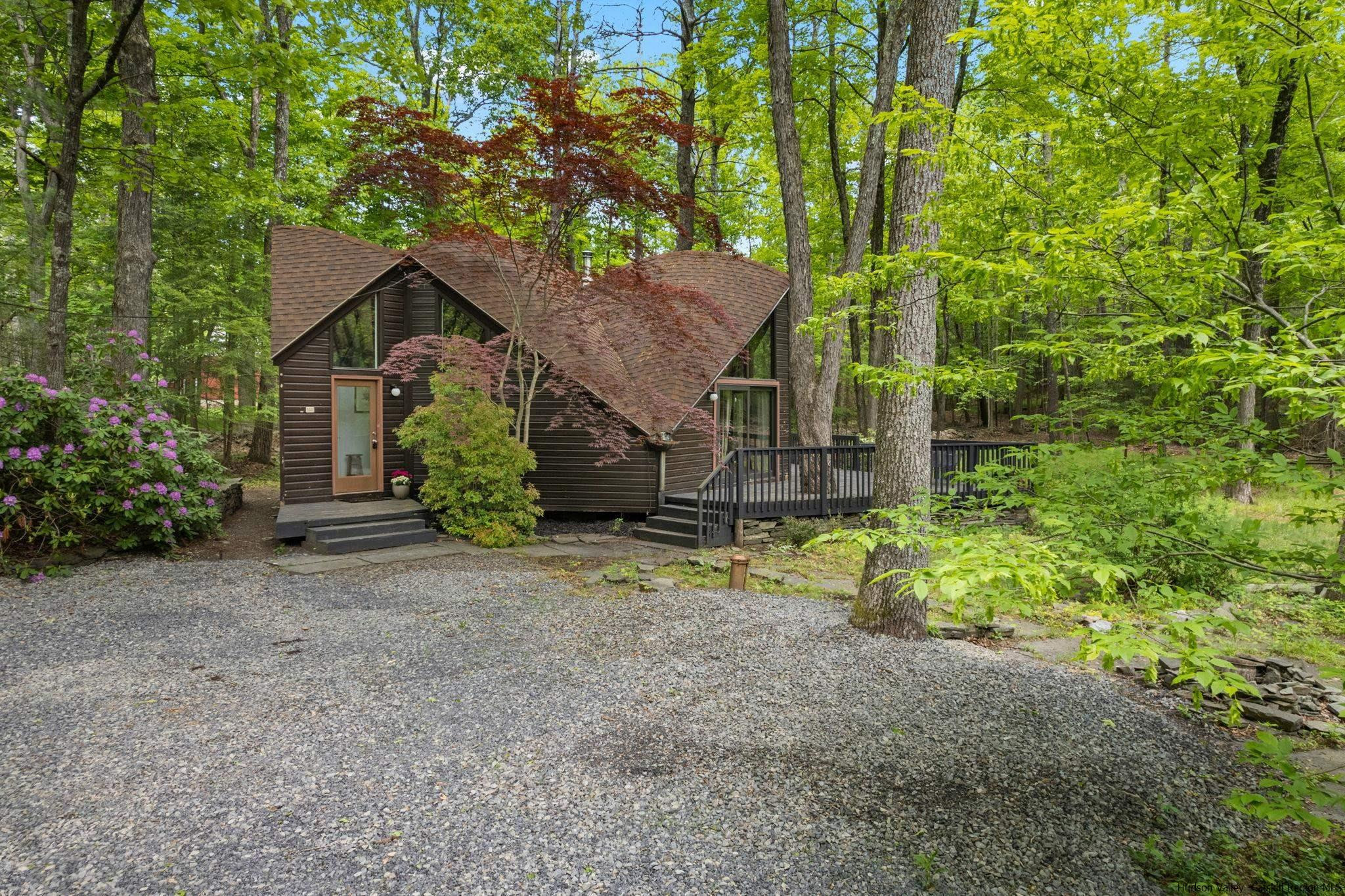 151 Schildknecht Road Hurley, NY 12443 - Photo 2 of 35 Photo 2