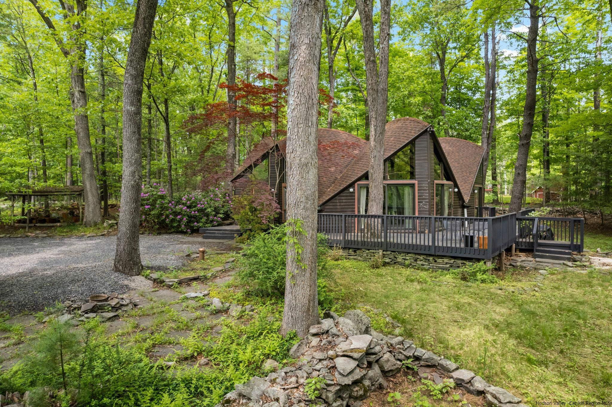 151 Schildknecht Road Hurley, NY 12443 - Photo 3 of 35 Photo 3