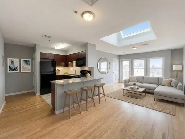 $2,400 | 420 6th Street, Unit 3, Union City, NJ 07087