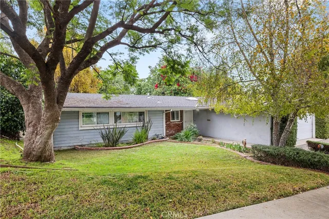 $995,000 | 20313 Aetna Street, Woodland Hills, CA 91367