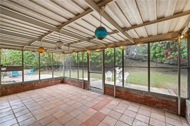 $995,000 | 20313 Aetna Street, Woodland Hills, CA 91367